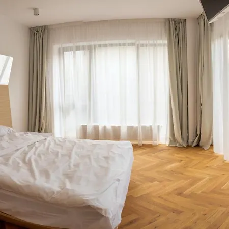 Blend Center 3* Bucharest