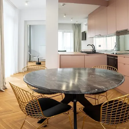 Blend Center Aparthotel Bucharest